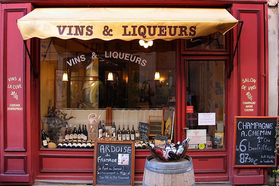 professionnal people wine and liqueurs shop importers export